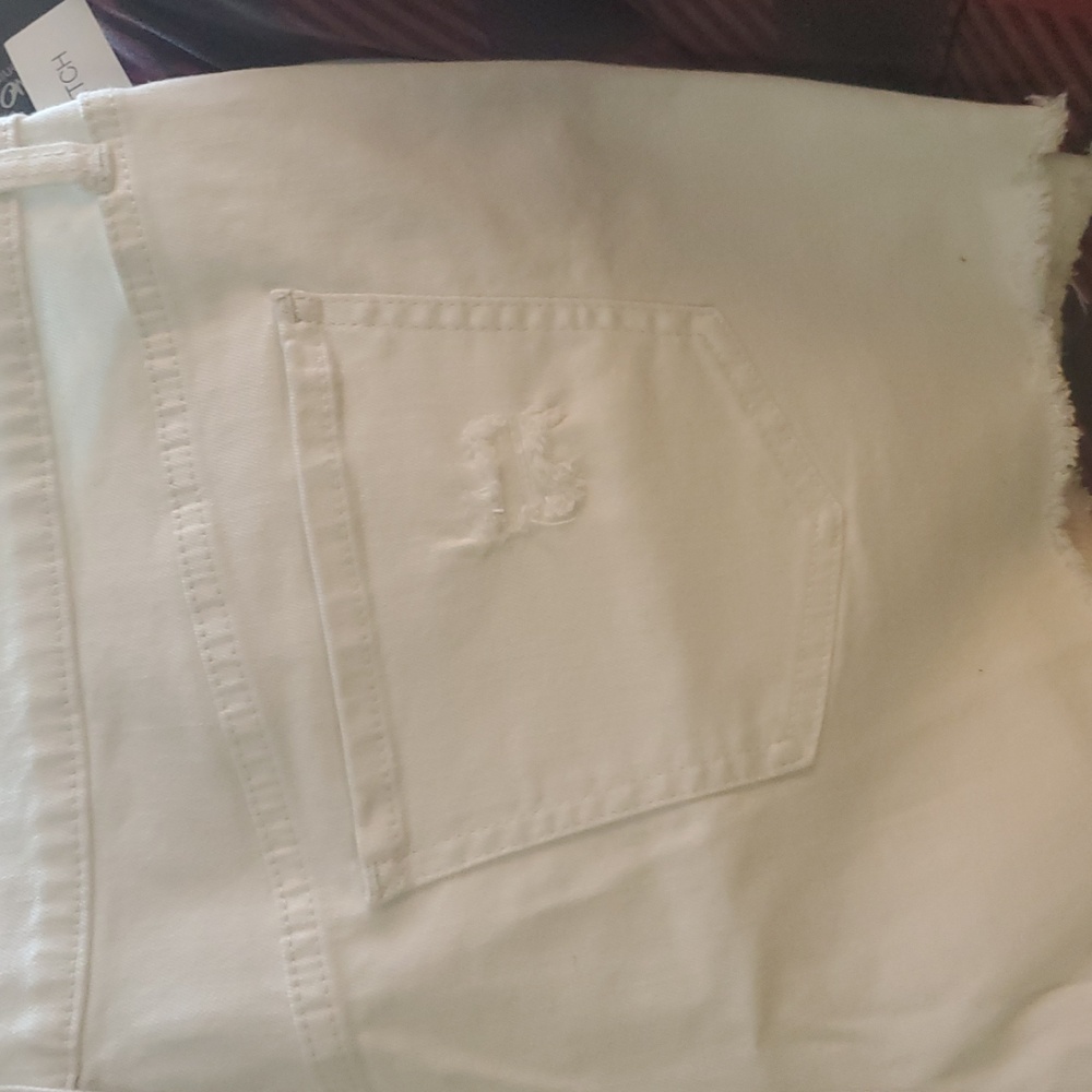 Mossimo Shorts - Picture 3 of 7